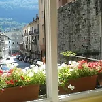 Porta Romana 3* أومغنا