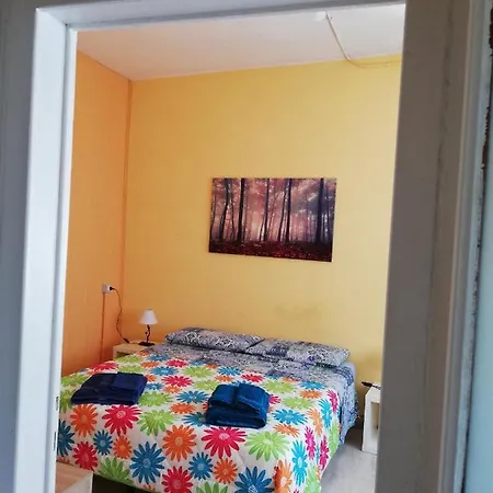 Alojamento de Acomodação e Pequeno-almoço Porta Romana 3*