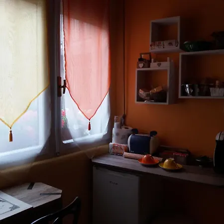 Alojamento de Acomodação e Pequeno-almoço Porta Romana Omegna