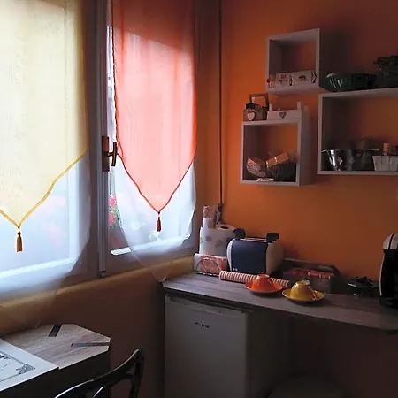 Porta Romana فندق مبيت وإفطار 3*
